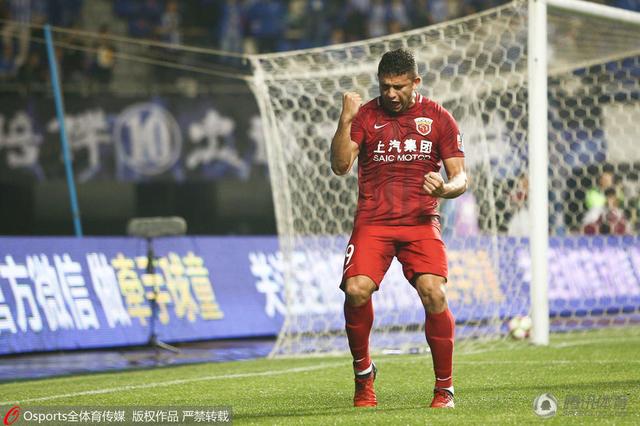 秘书下面又紧又湿