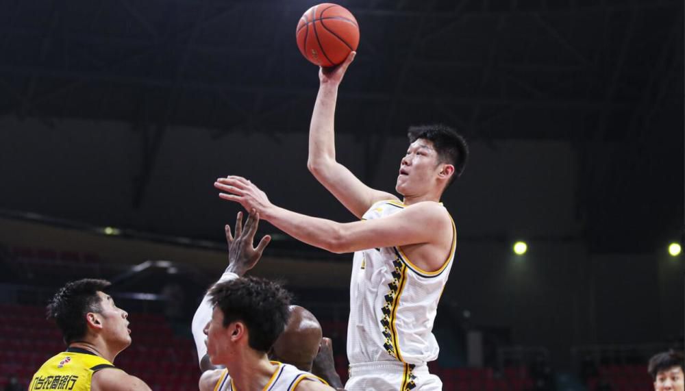 《你好，李焕英》逆袭首夺日冠 《唐探3》破30亿 2021-02-16 2月15日大年初四，全国院线总票房报收11.搜索-电影网 消息 首页 新闻 视频 大片 影库 CCTV6 VIP影院 全部 电影 电视剧 影人 视频 图片 新闻 更新时间 所有 1小时内 今日内 1周内 1个月内 从资讯频道搜索 结果 150157 条 苏琪亮相科切拉 爱夫罗伯特·帕丁森成贴身保镖 2024-04-15 当地时间4月12日，美国加利福尼亚州印第奥，苏琪·沃特豪斯在产女一个多月后出席公开活动，现身2024科切拉音乐节，身穿灰色皮草搭短裤，洒脱随性。